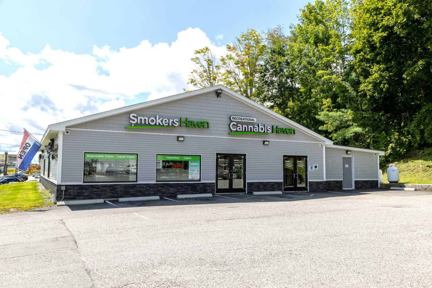 Locations – Center Street – Smokers Haven Maine